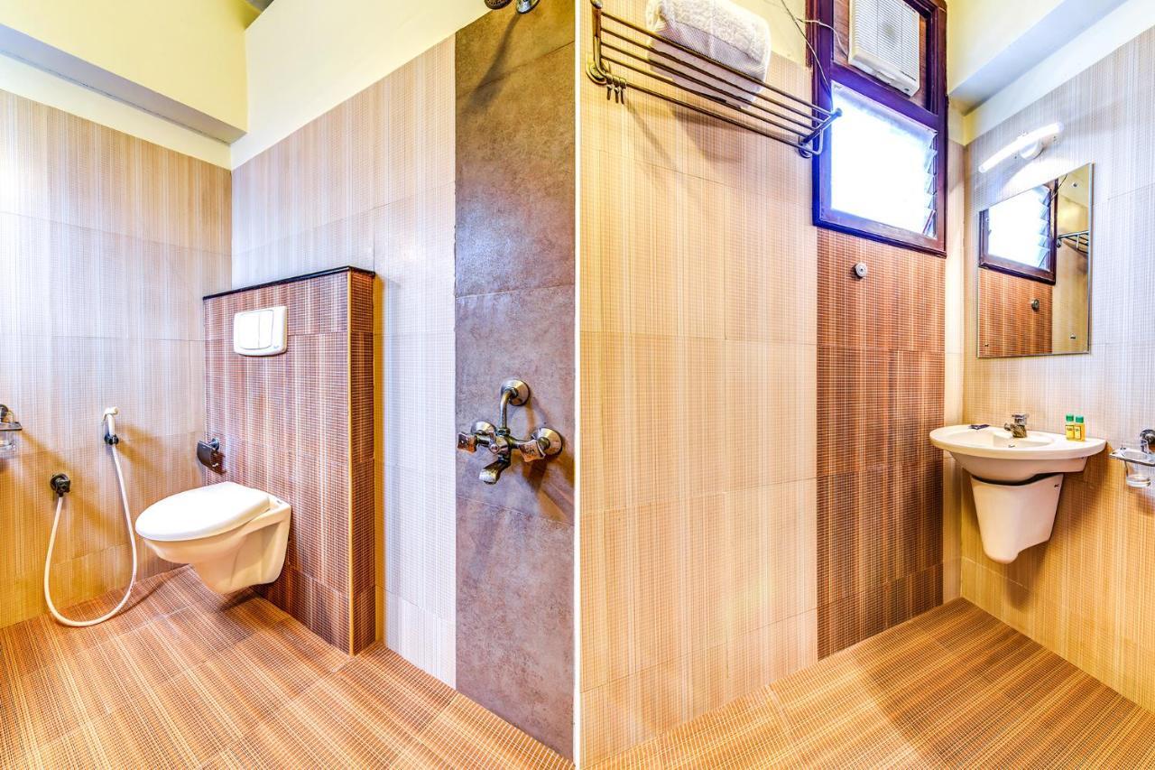 Fabexpress Nestlay Rooms - 100M From Velammal Hall, Moggappair Chennai Exteriör bild