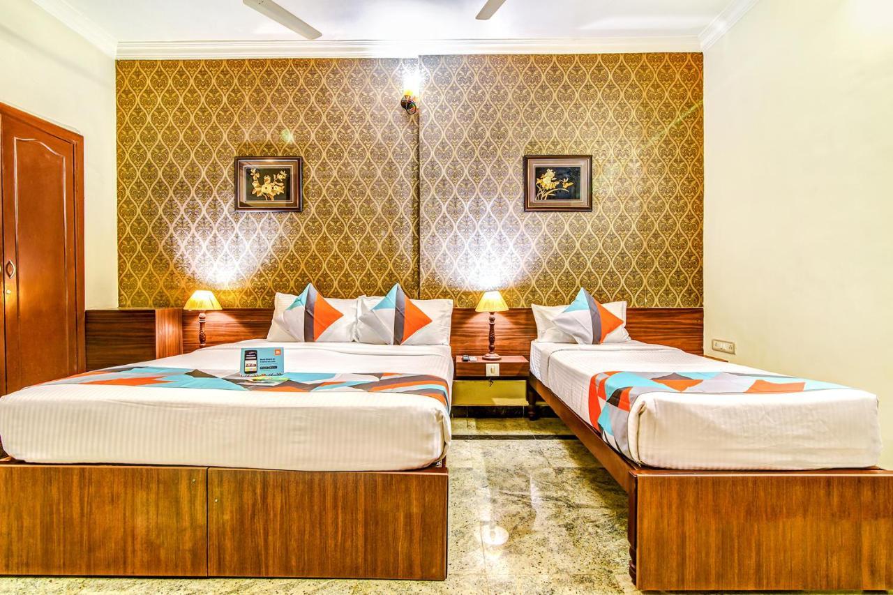 Fabexpress Nestlay Rooms - 100M From Velammal Hall, Moggappair Chennai Exteriör bild