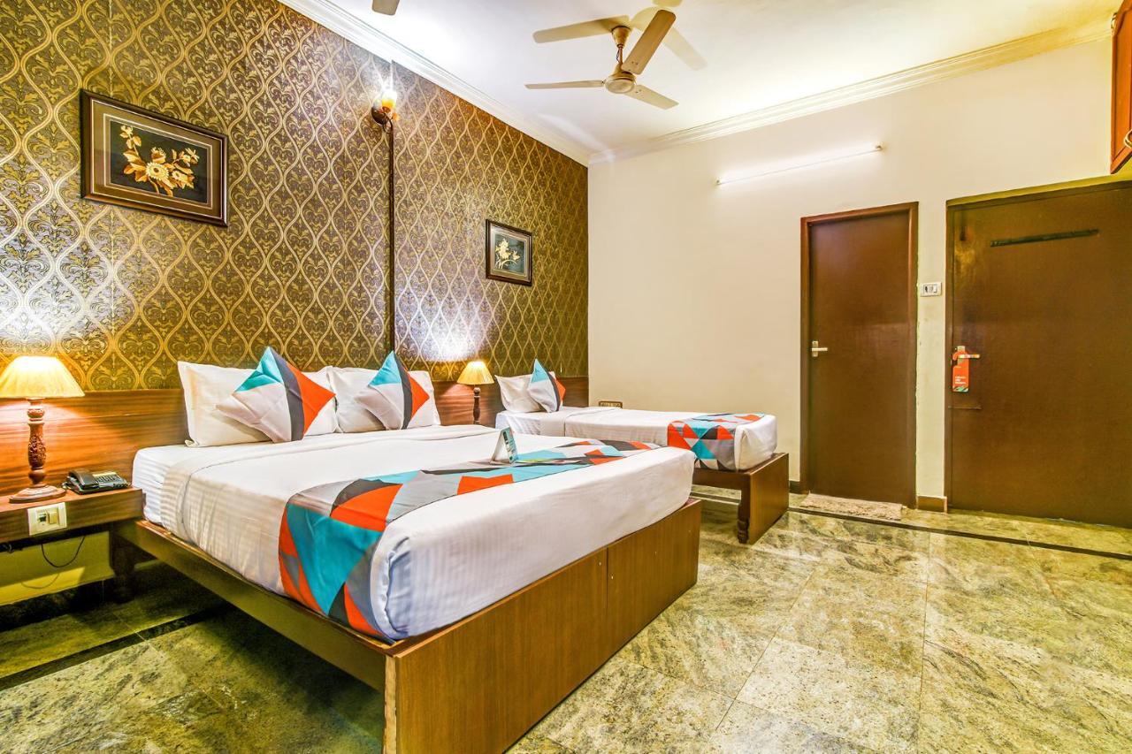 Fabexpress Nestlay Rooms - 100M From Velammal Hall, Moggappair Chennai Exteriör bild