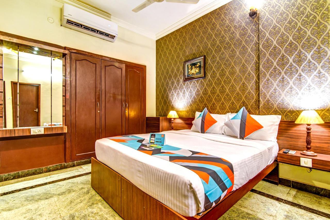 Fabexpress Nestlay Rooms - 100M From Velammal Hall, Moggappair Chennai Exteriör bild